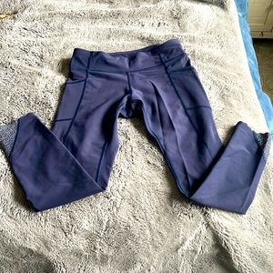Lululemon size 8 Lux Leggings, navy blue